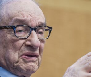 Alan Greenspan Net Worth: A Comprehensive Look at the Economist's Wealth