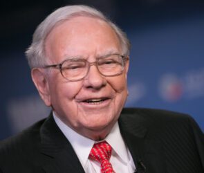 Warren Buffett's Net Worth: A Wealth of Wisdom