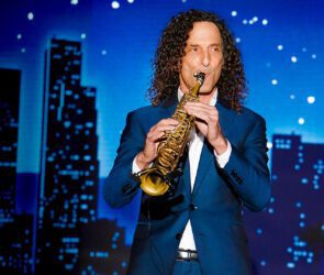 Kenny G: The Smooth Jazz Sensation with a Multifaceted Fortune