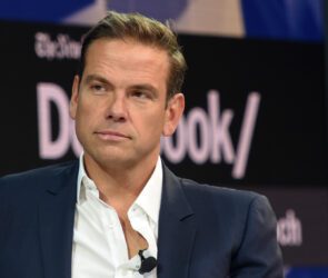 Lachlan Murdoch Net Worth Unraveling the Financial Empire of a Media Mogul