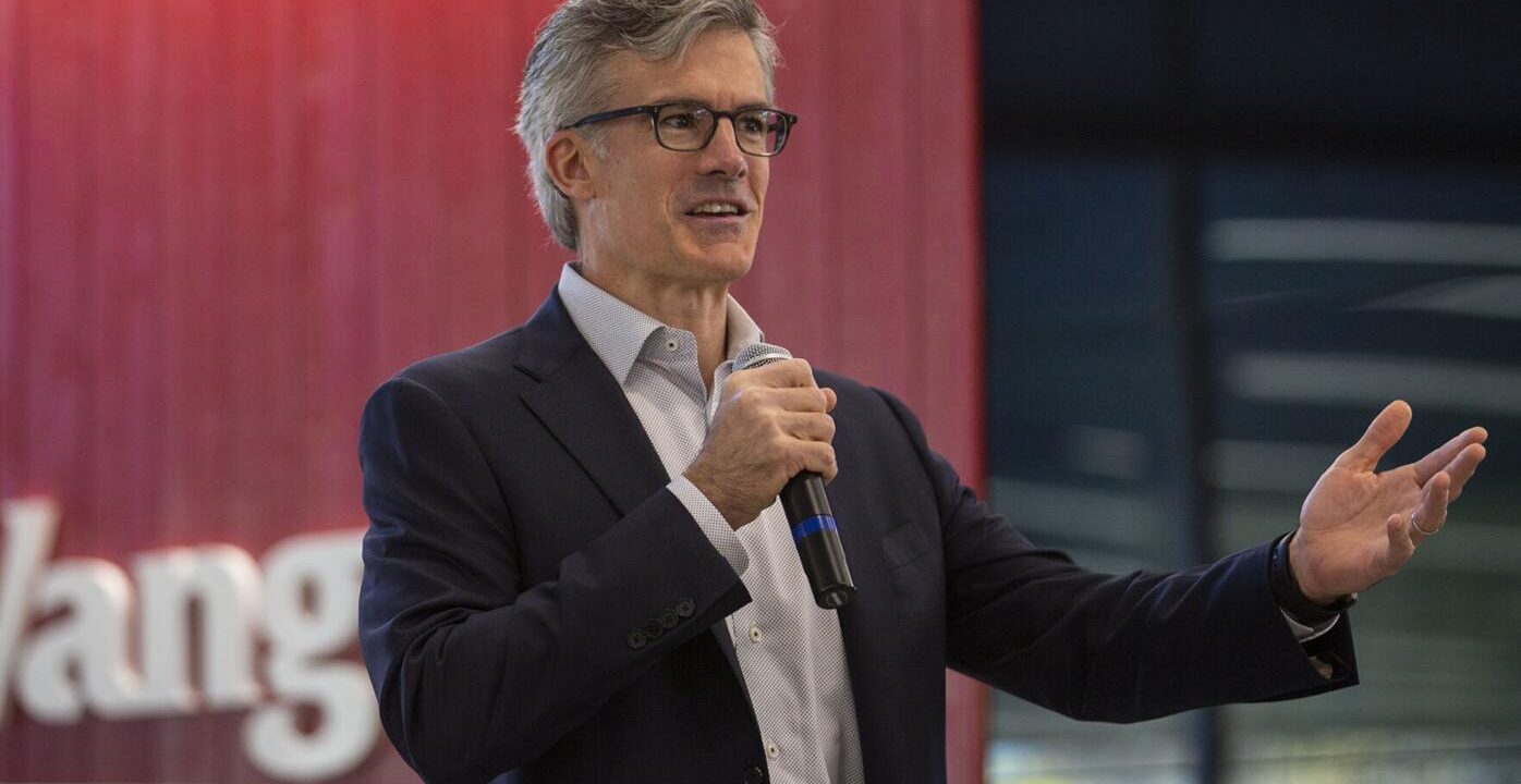 Mortimer J. Buckley A Closer Look at the Vanguard CEO's Net Worth