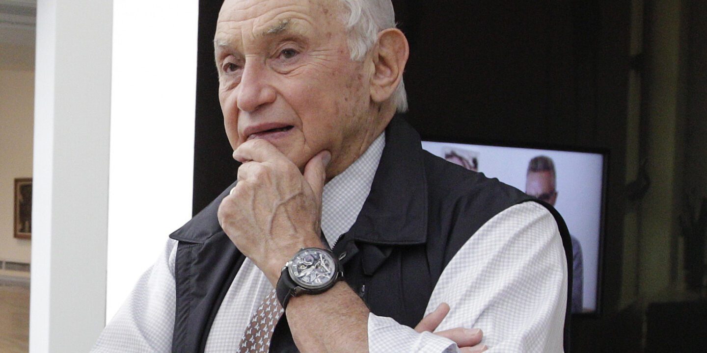 Les Wexner: Unraveling the Net Worth of a Business Mogul